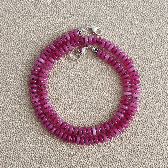 FUCHSIA JADE NECKLACE--18" - Picture 1 of 2